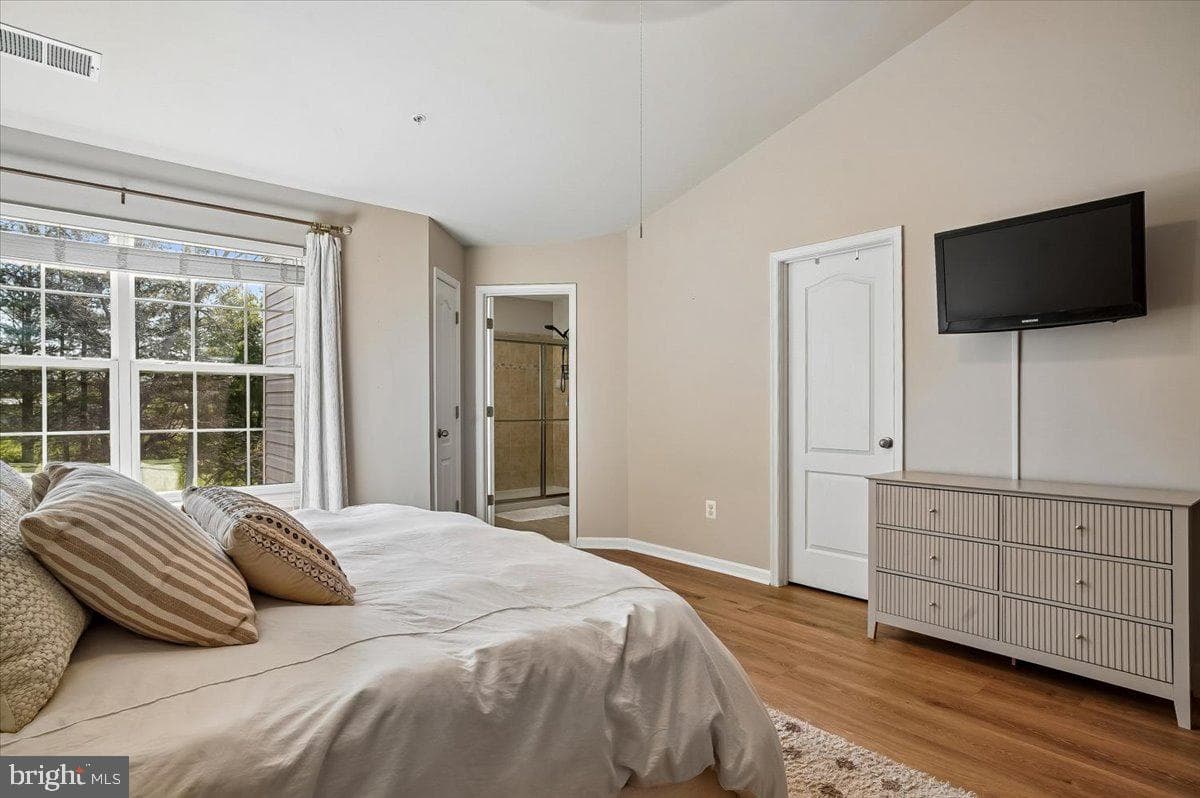 7326 Mockingbird Circle photo 18