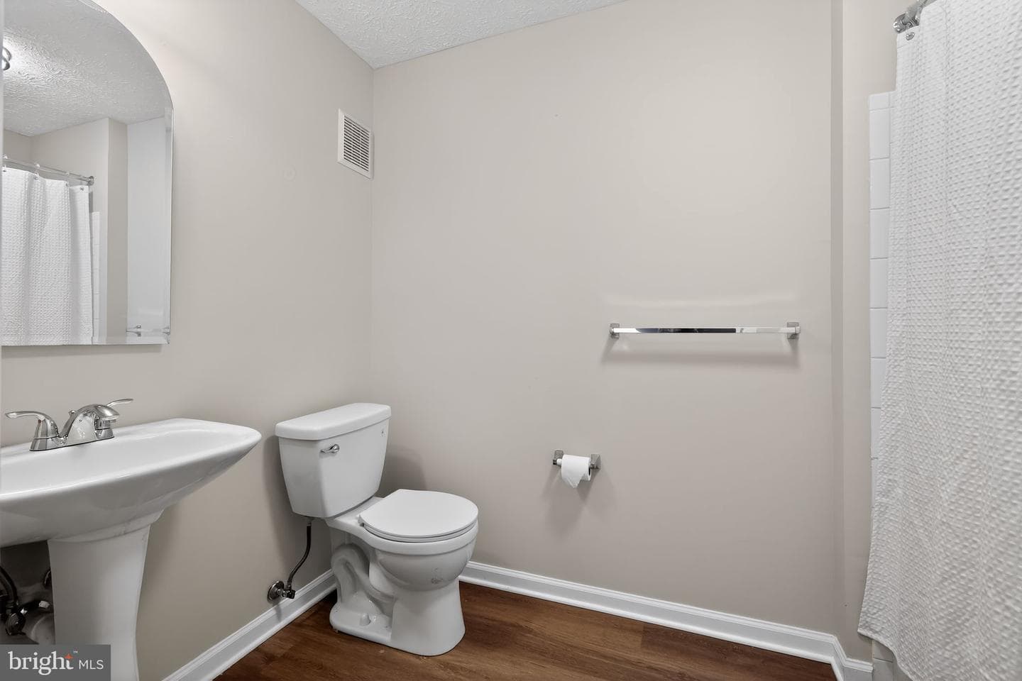 2400 Autumn Harvest Court #104 photo 12