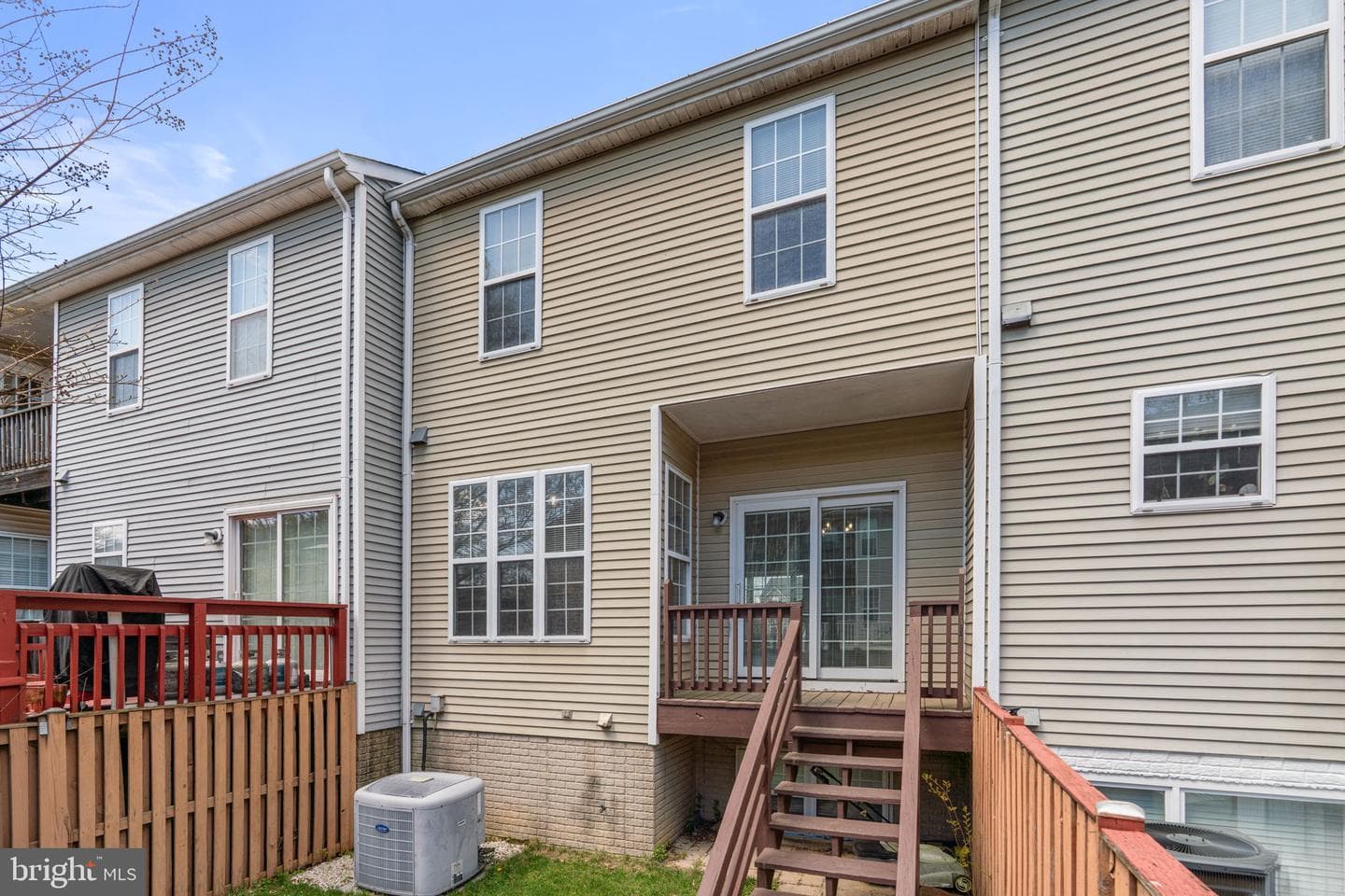 2404 Sandwich Court photo 42
