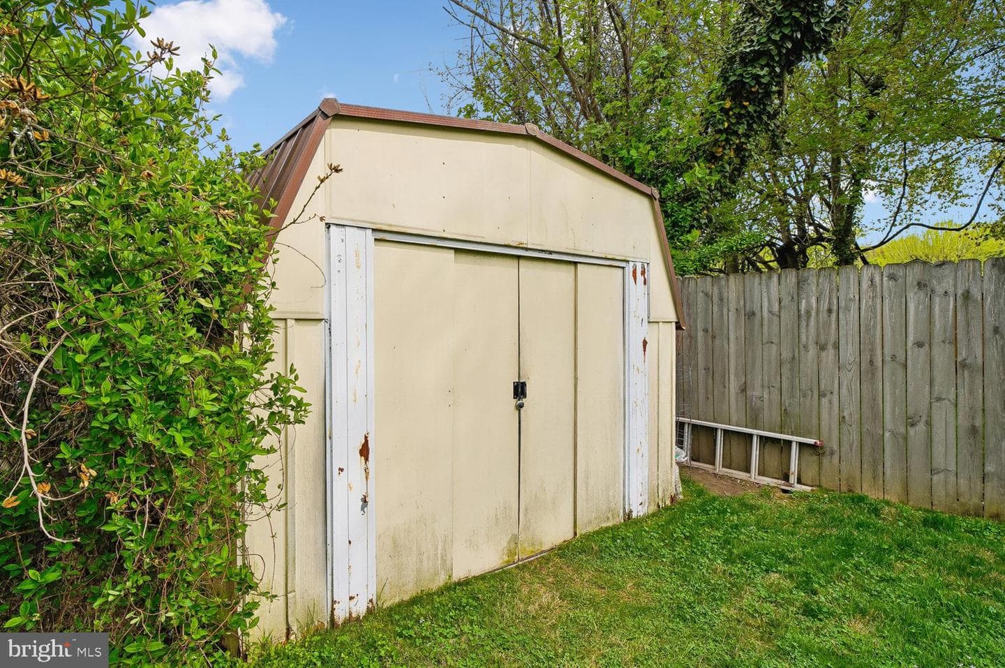 1643 Revell Downs Drive photo 9