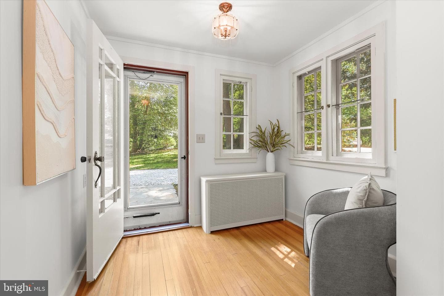 610 Cotterill Road photo 10
