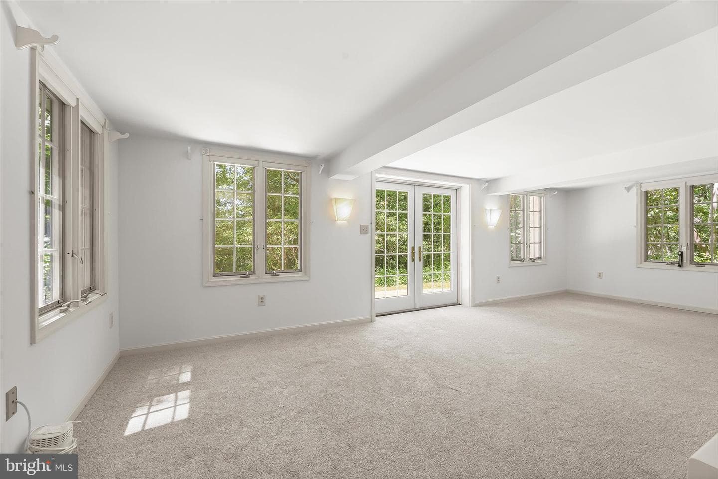 610 Cotterill Road photo 38