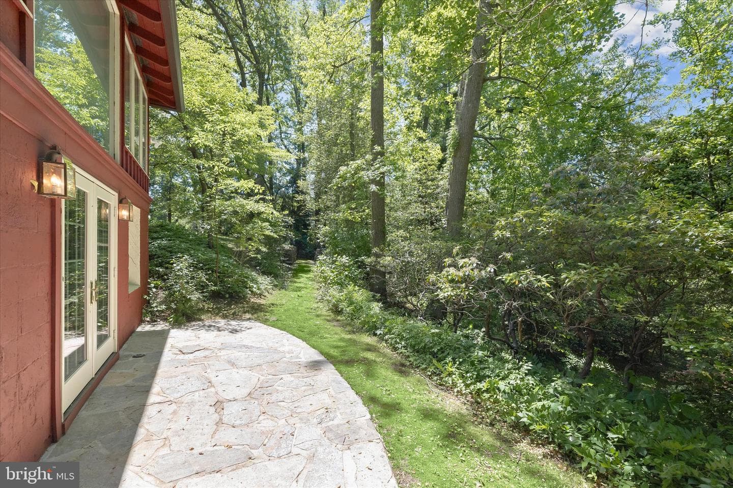 610 Cotterill Road photo 39