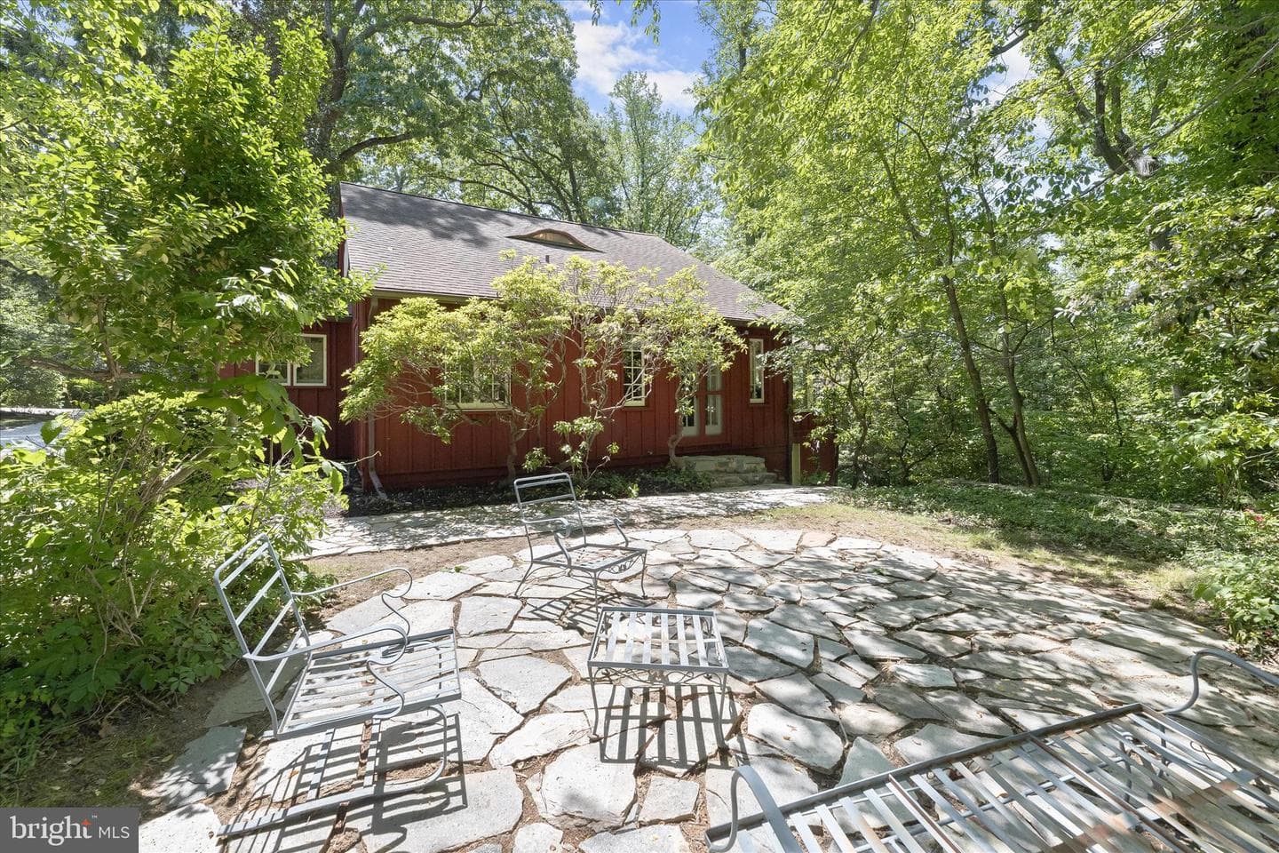 610 Cotterill Road photo 44