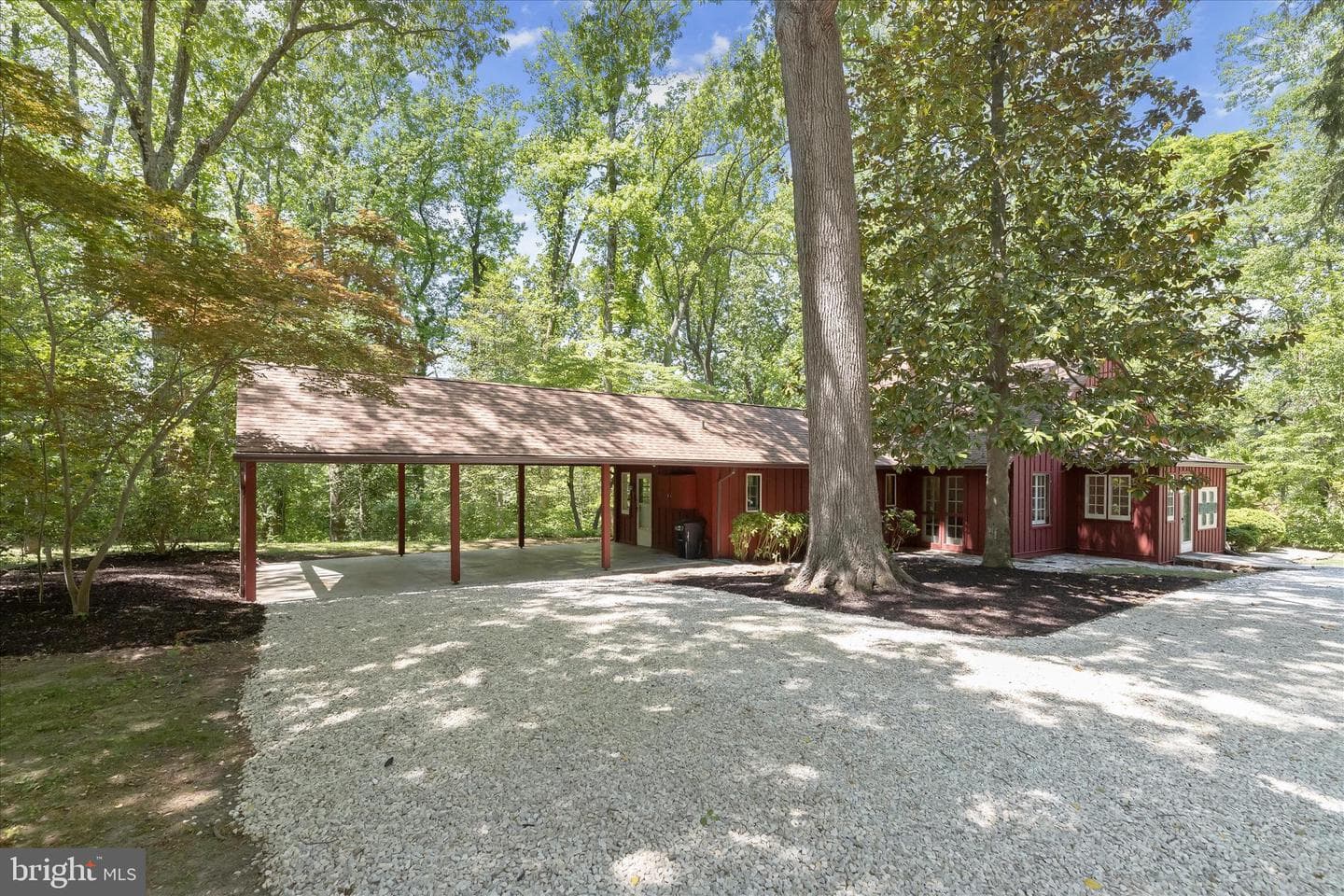 610 Cotterill Road photo 6