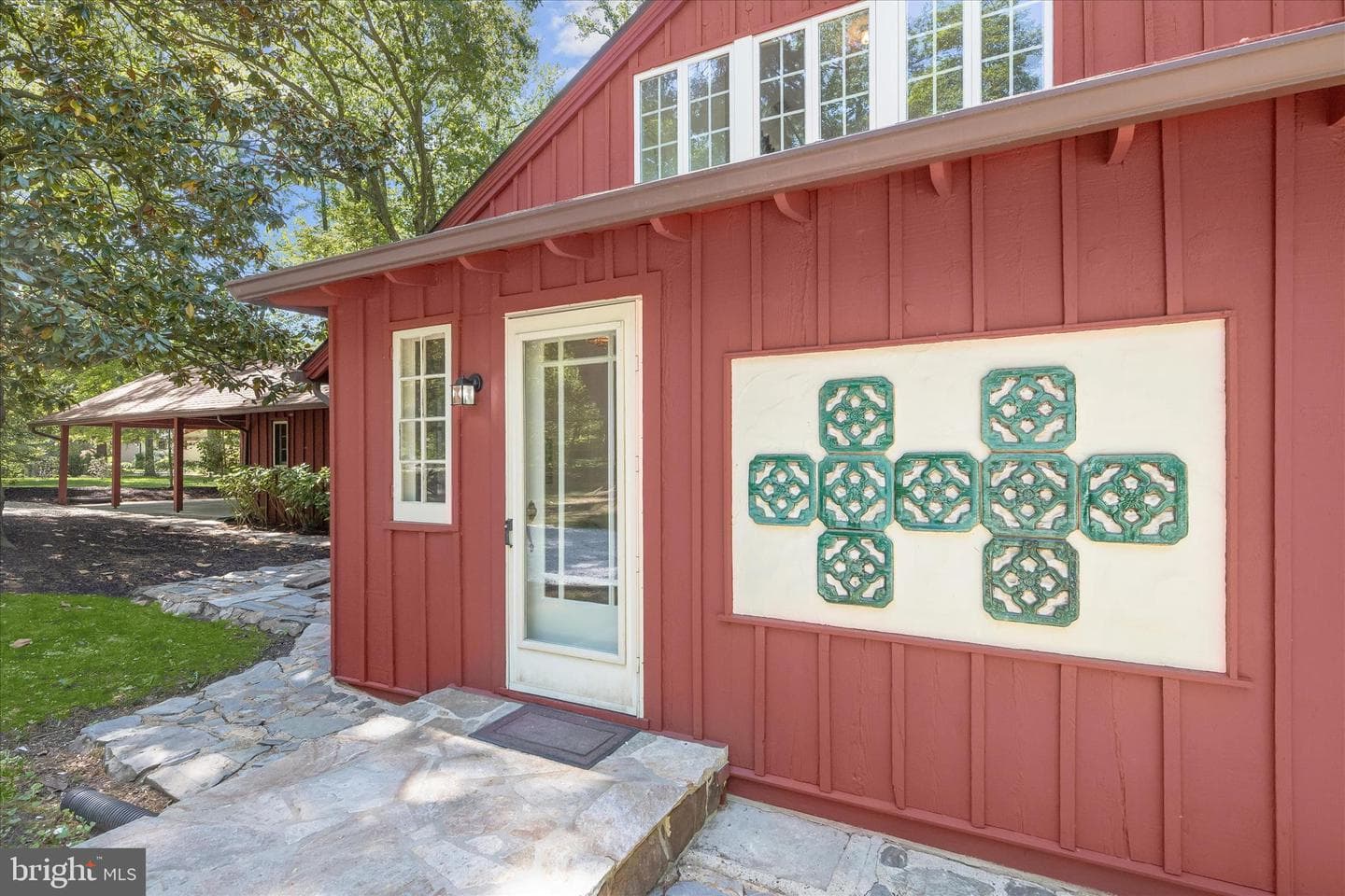 610 Cotterill Road photo 9
