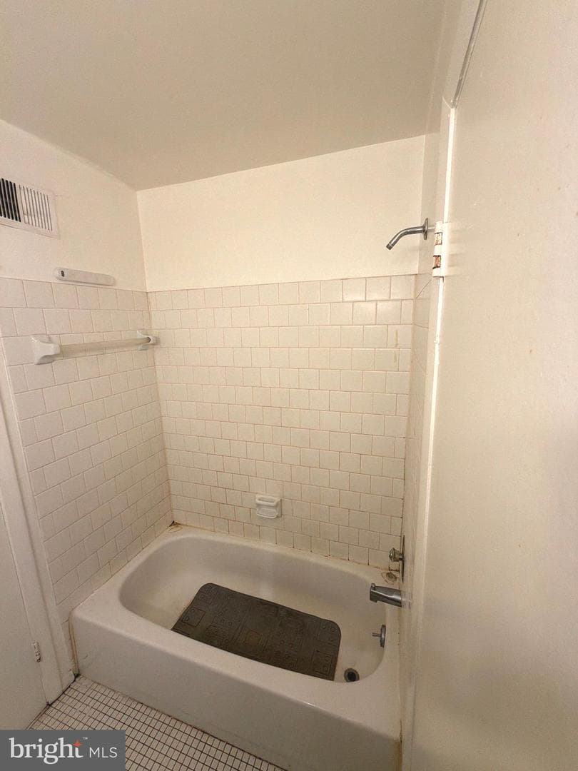 427 Hardmoore Court photo 29