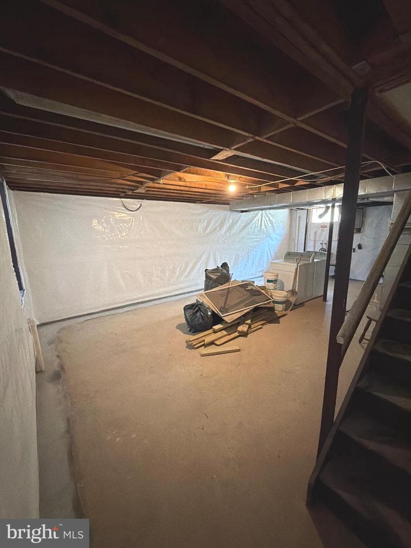 427 Hardmoore Court photo 34