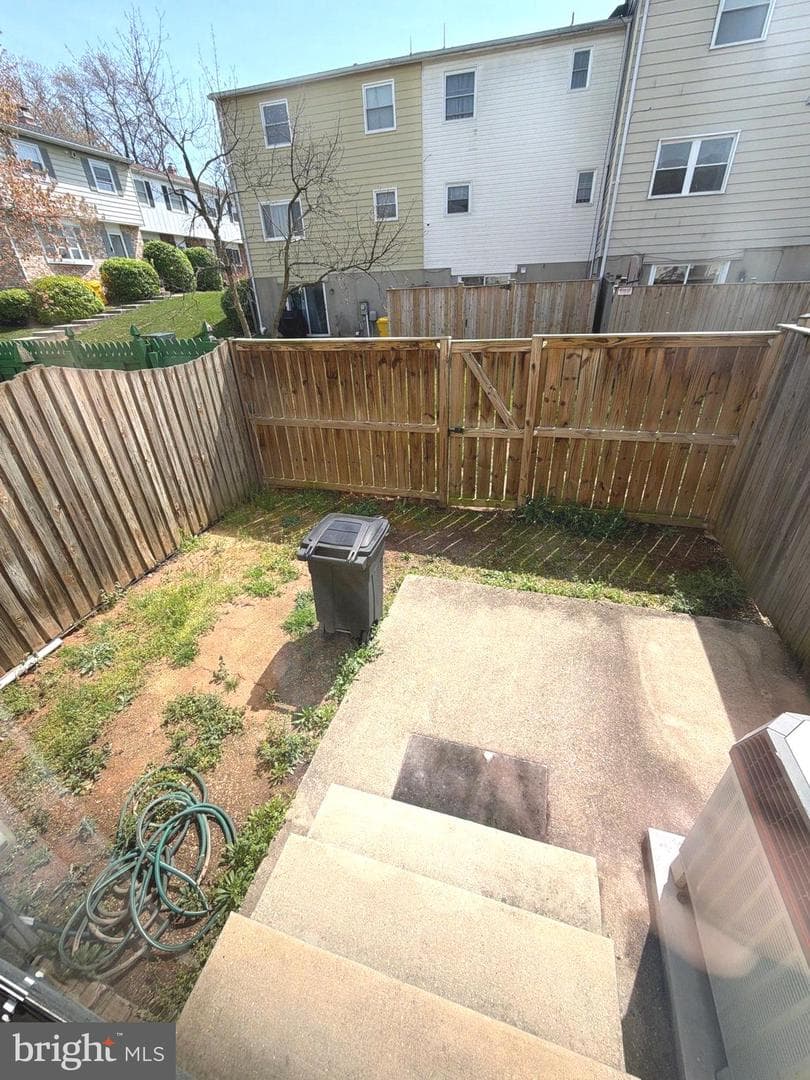427 Hardmoore Court photo 4