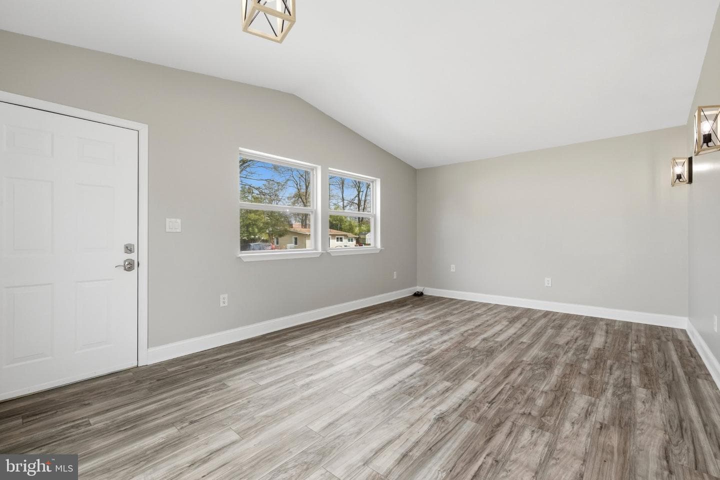 1634 Elkridge Drive photo 18