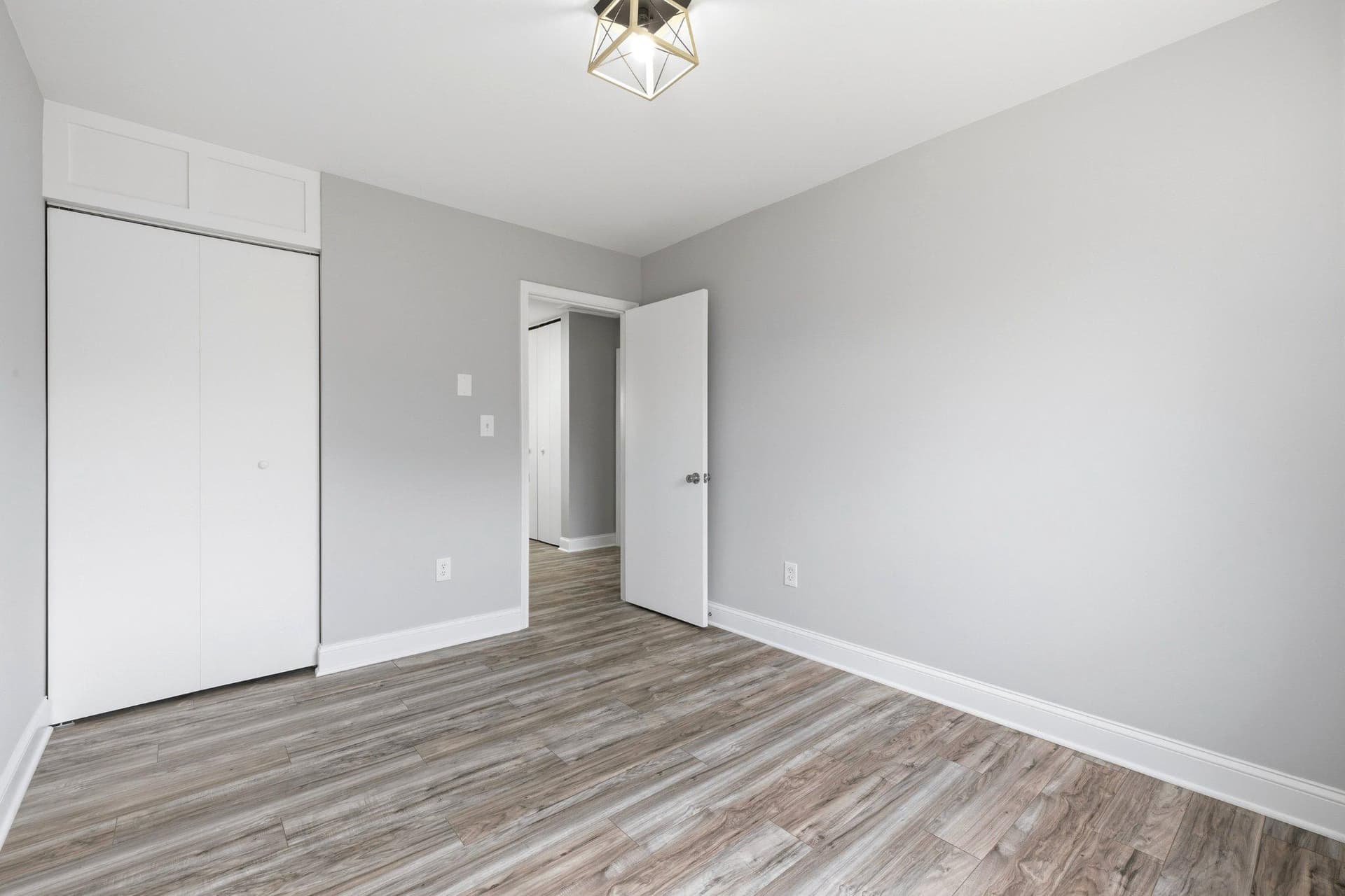 1634 Elkridge Drive photo 24