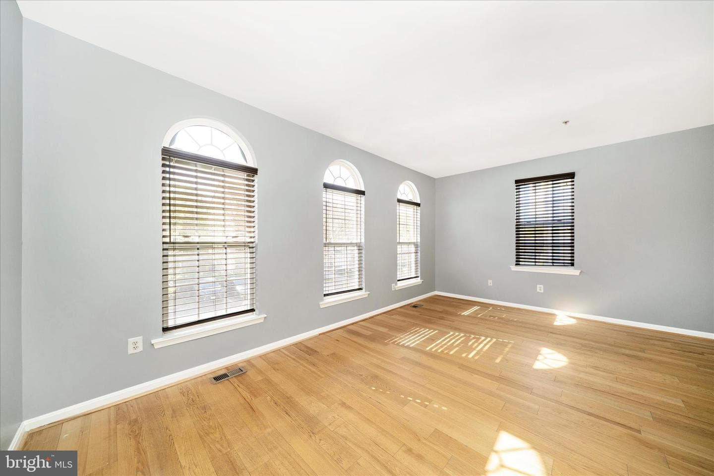 8212 Brooktree Street photo 16