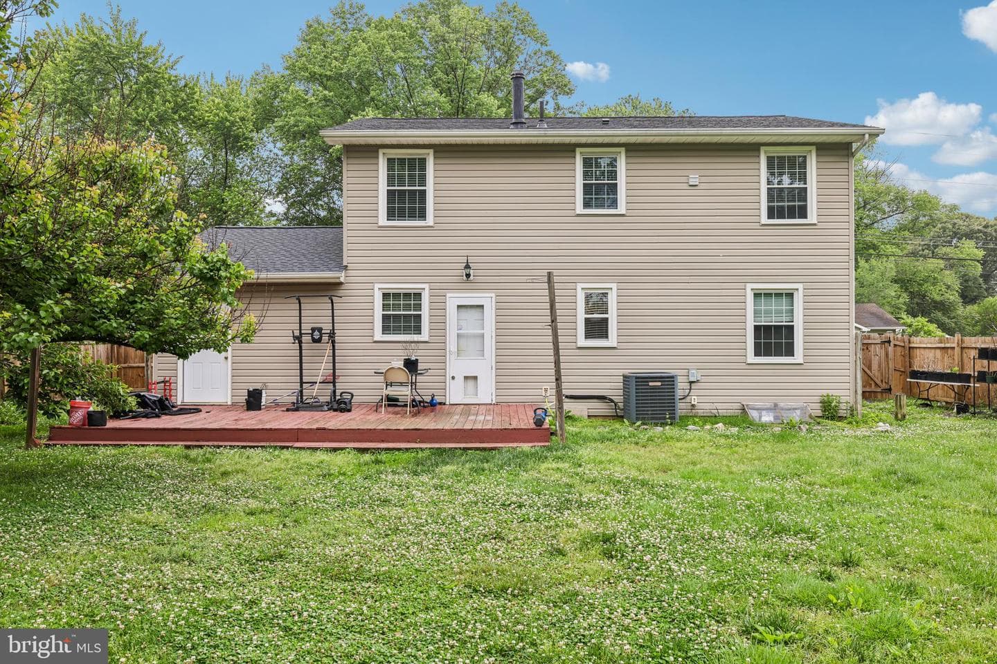 496 Bruce Avenue photo 41