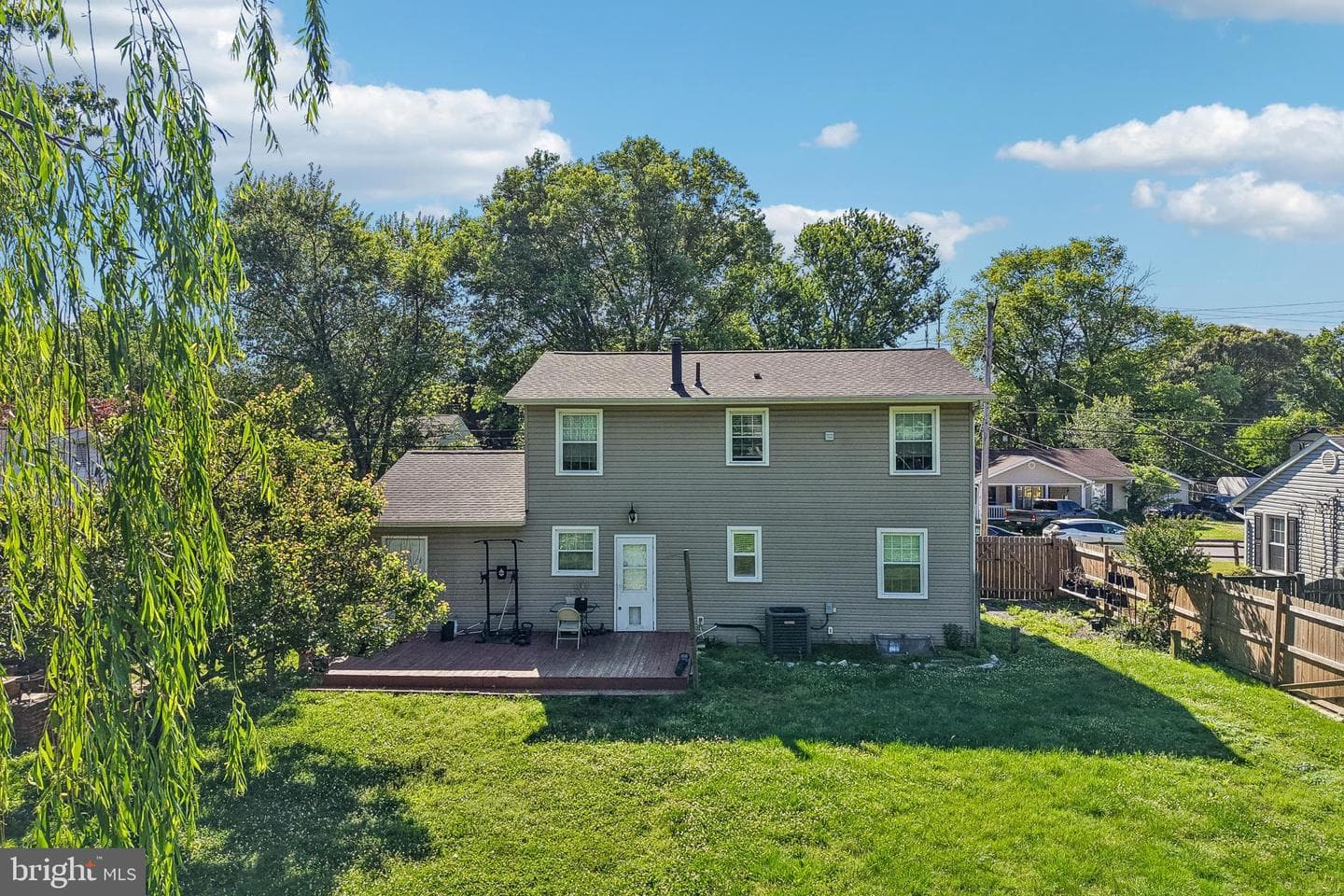 496 Bruce Avenue photo 51