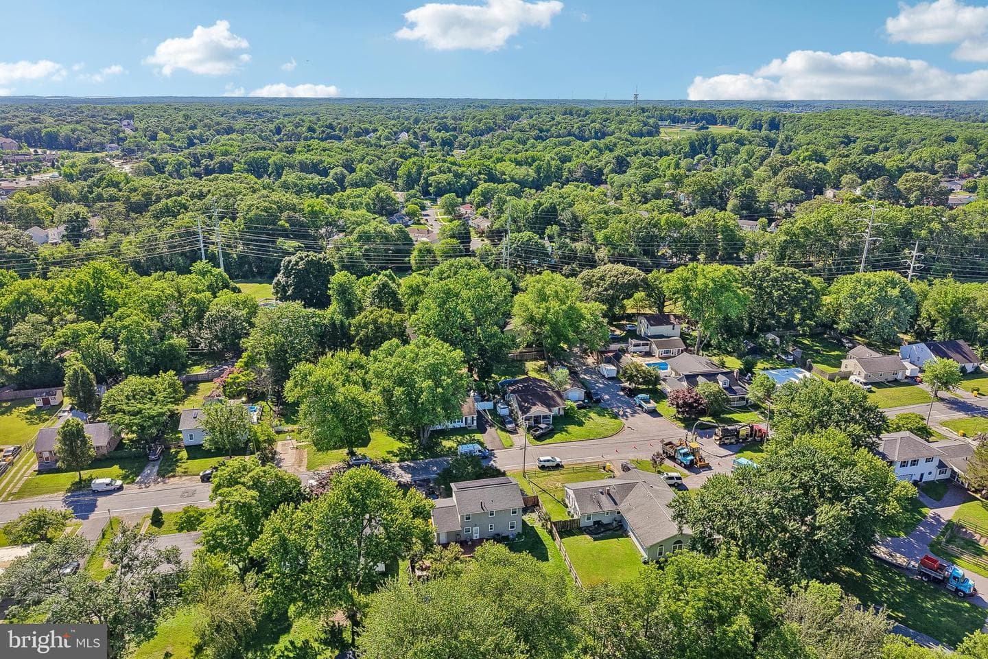 496 Bruce Avenue photo 57