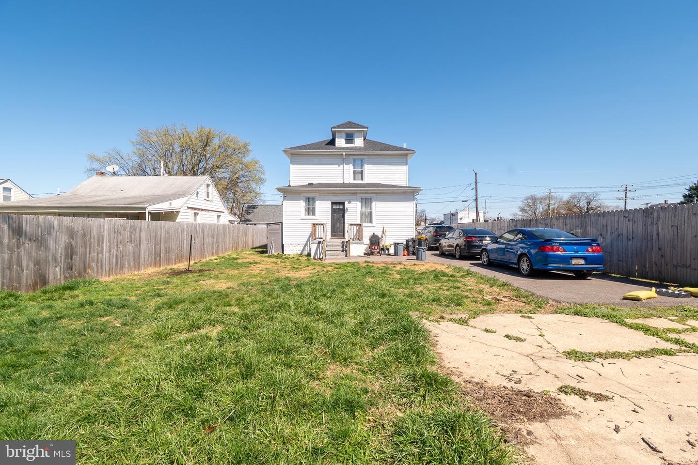 5316 Disney Avenue photo 16