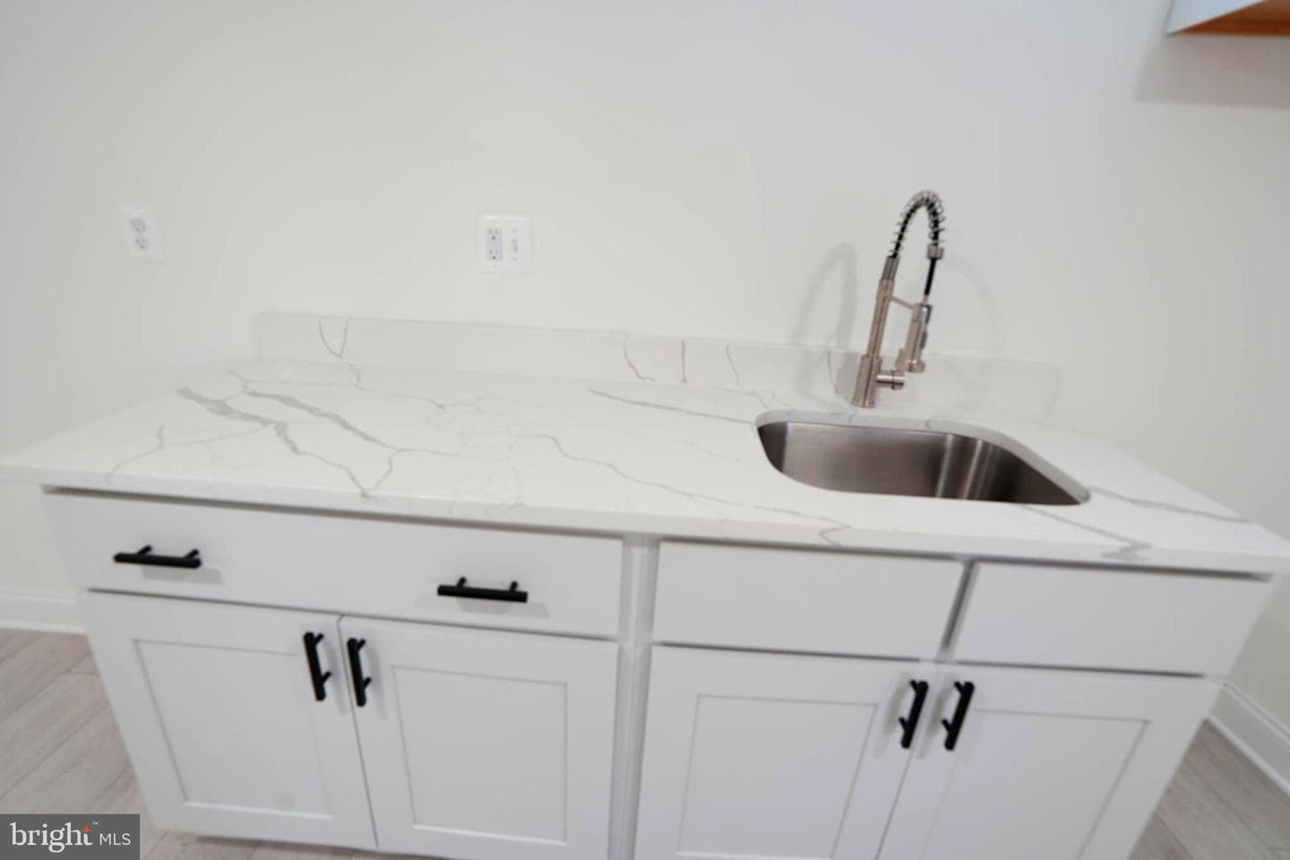 18 Magnolia Avenue photo 31