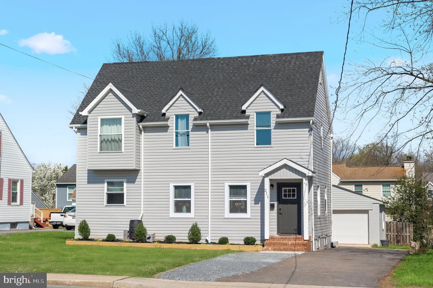 211 N Hammonds Ferry Road, Linthicum Heights