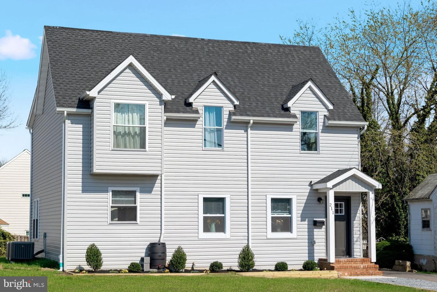 211 N Hammonds Ferry Road, Linthicum Heights