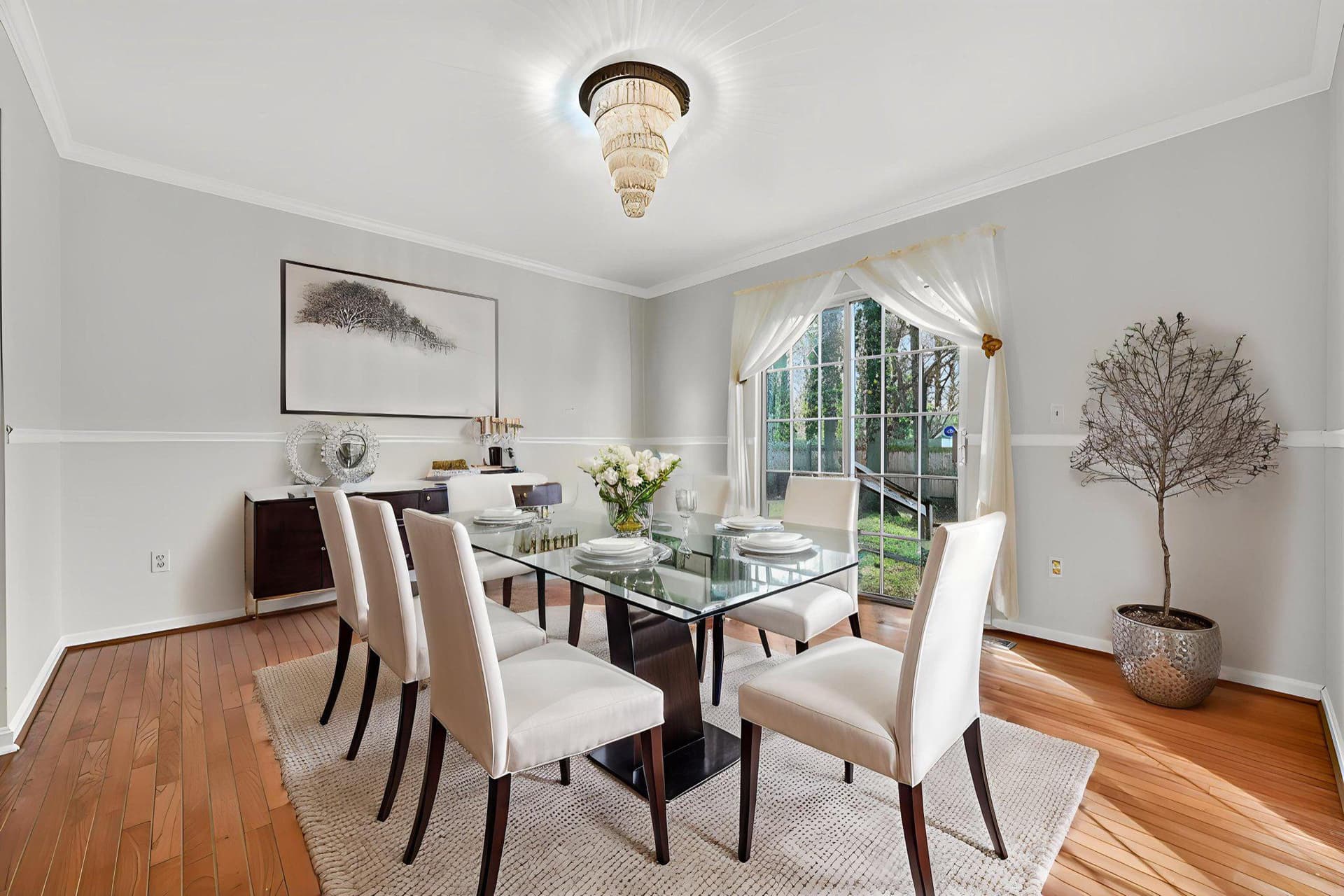 111 Janwall Street photo 7