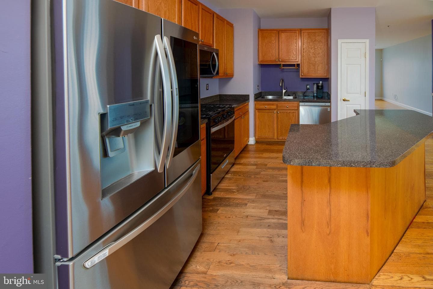 8023 Apple Valley Drive photo 20