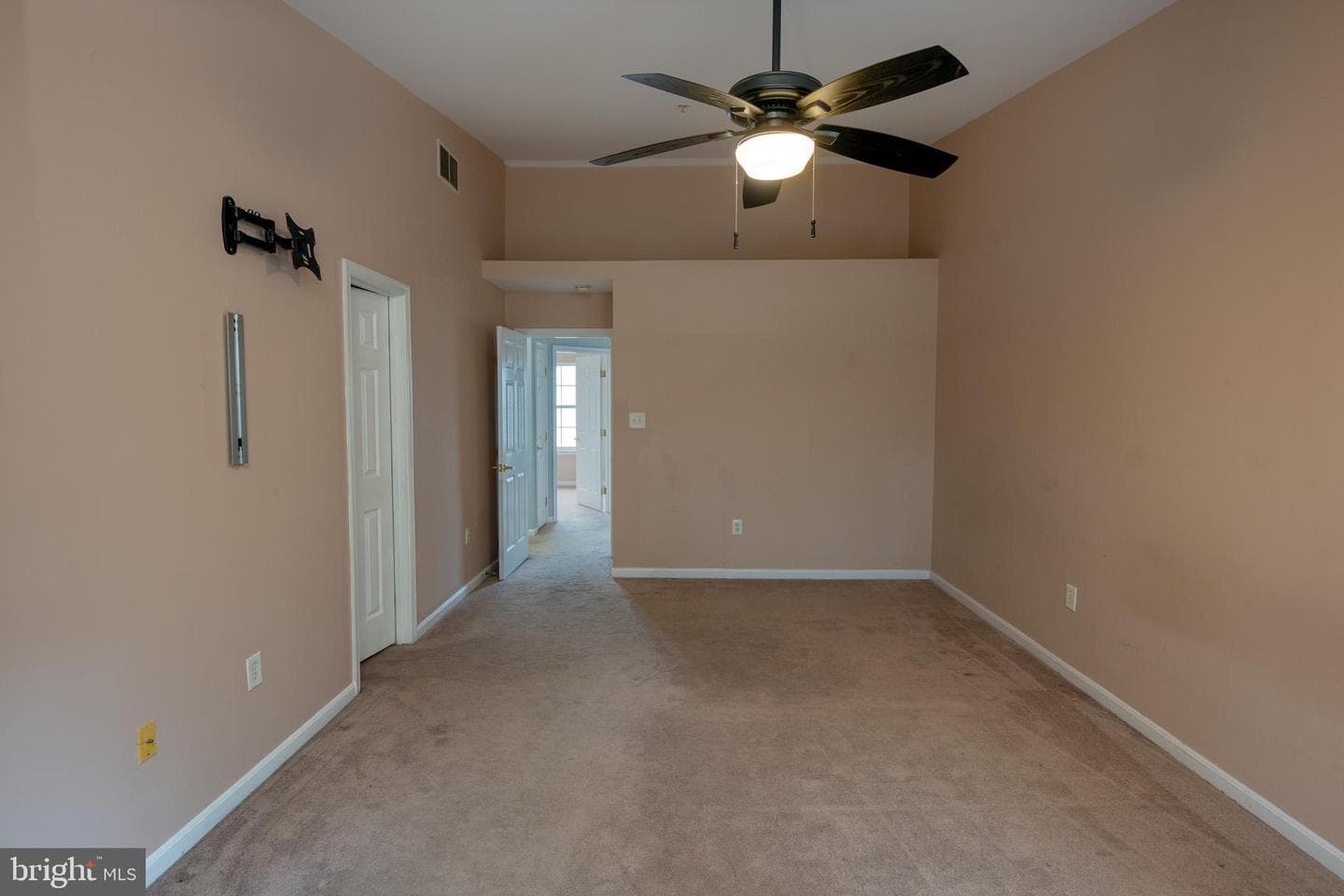 8023 Apple Valley Drive photo 28