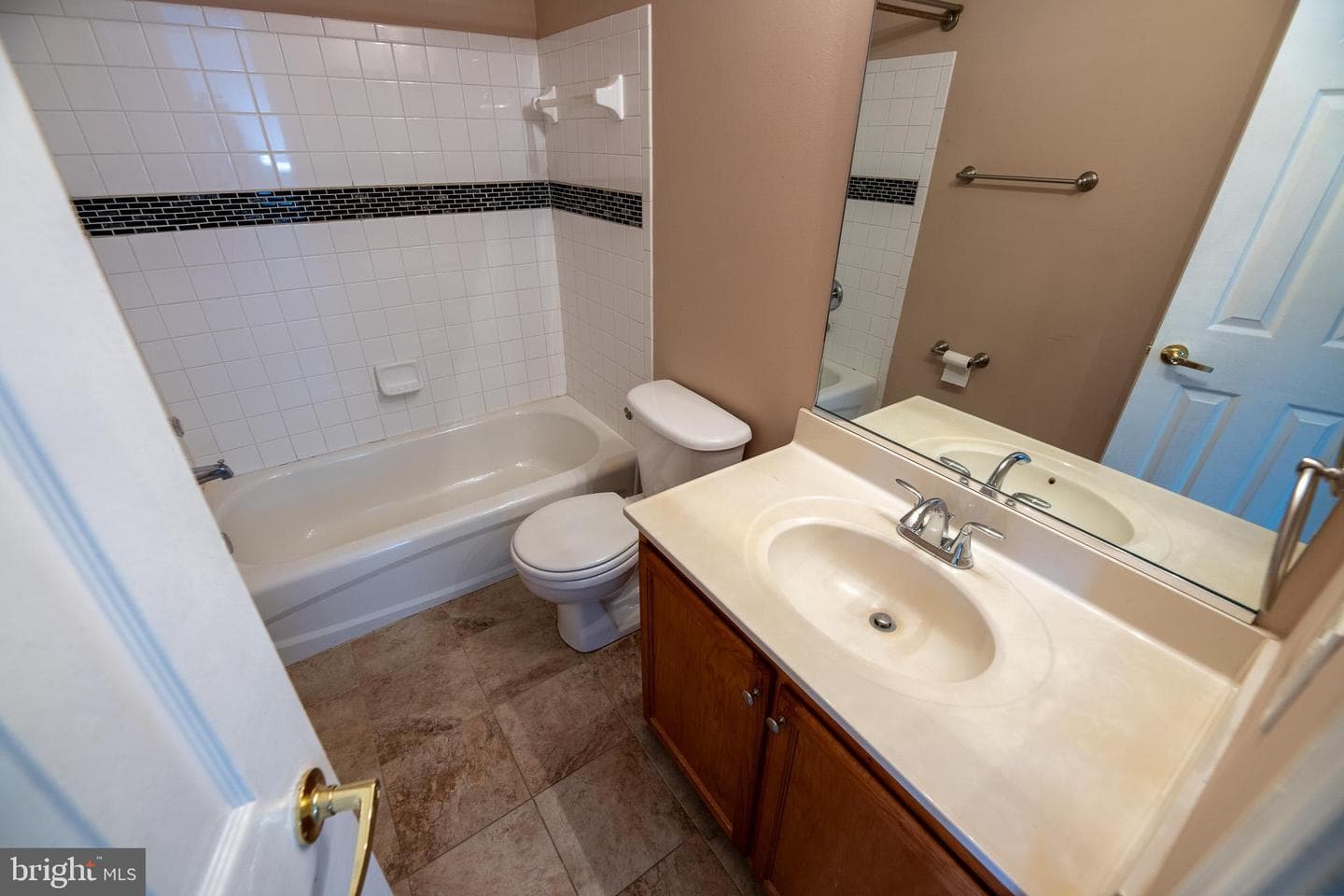 8023 Apple Valley Drive photo 35