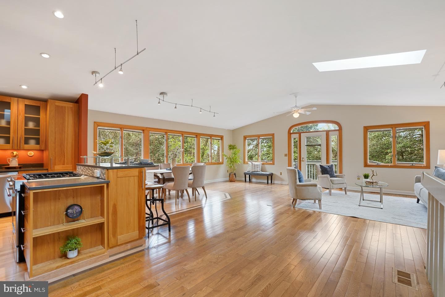 108 Askewton Road photo 3