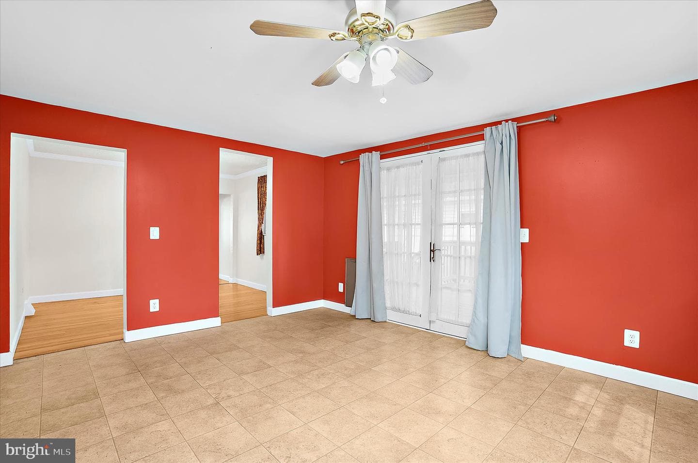 631 Cresswell Road photo 23