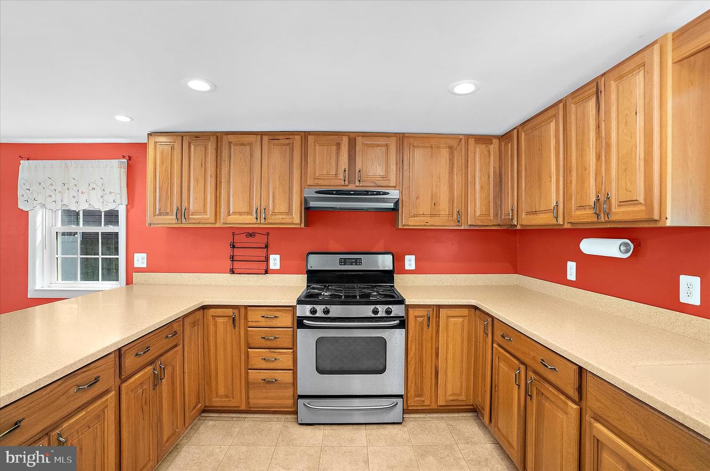 631 Cresswell Road photo 26