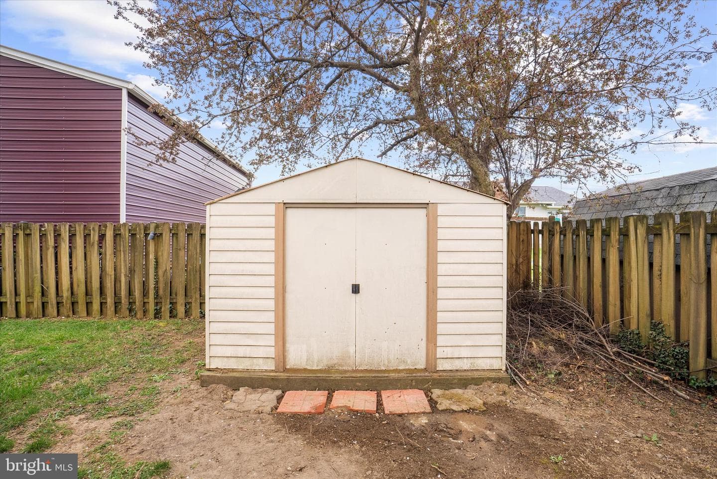 631 Cresswell Road photo 41