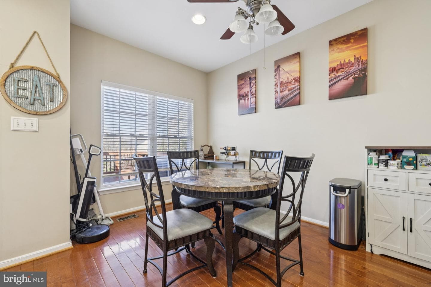 810 Mericrest Way photo 17