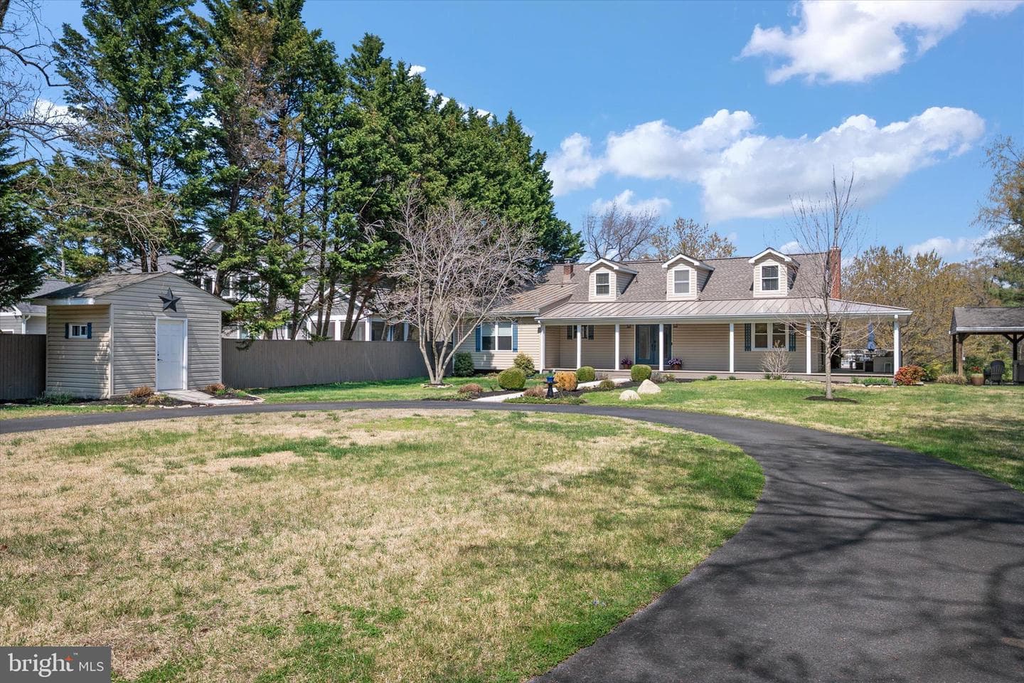 1862 Cedar Road photo 5