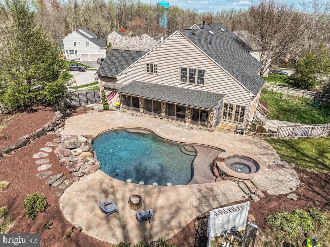 3421 Swallowtail Court photo 2