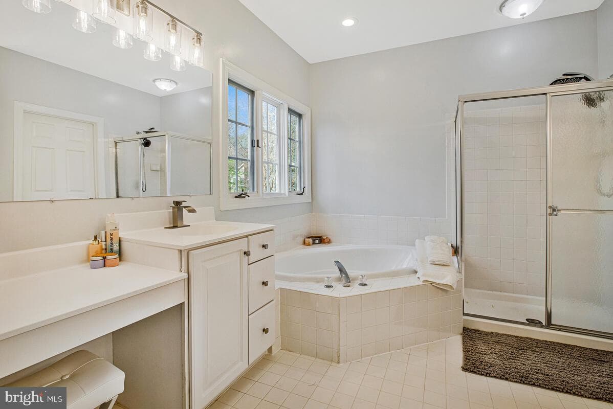 3421 Swallowtail Court photo 36