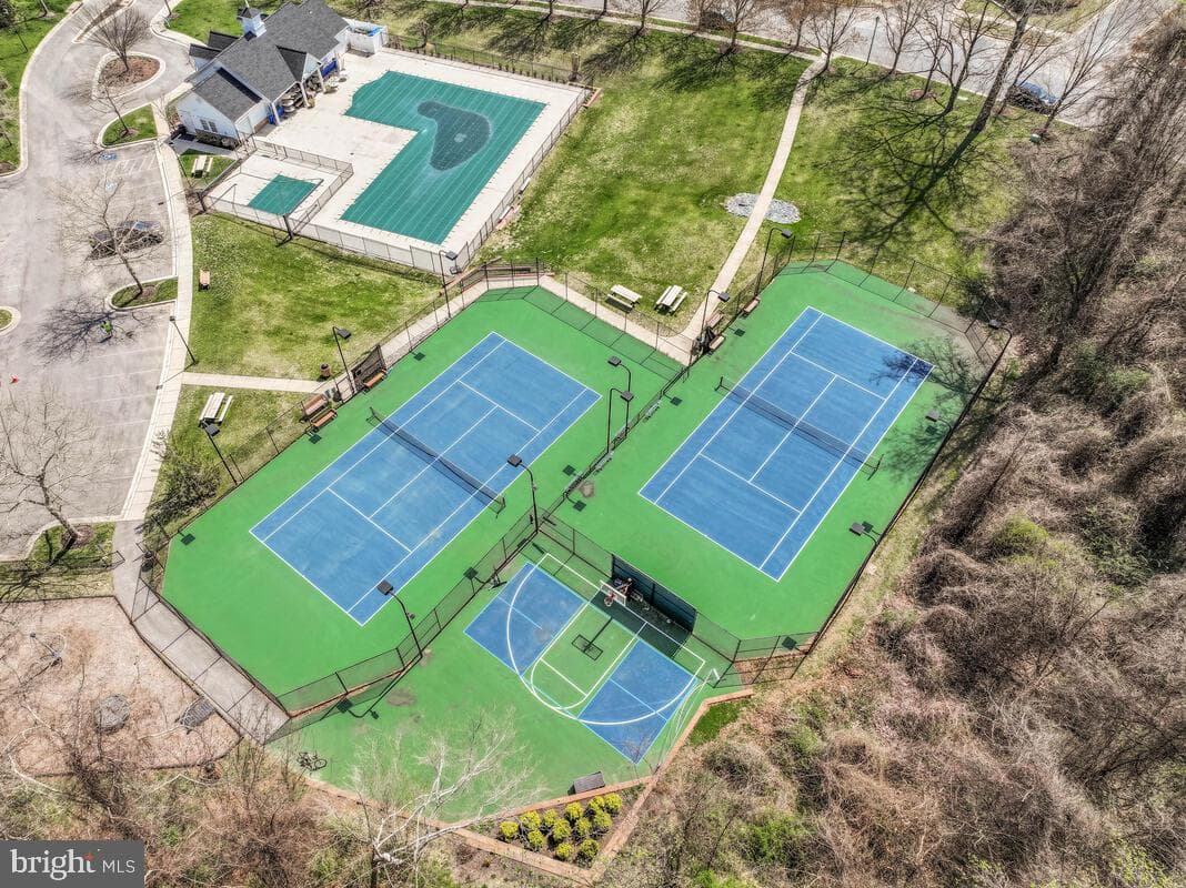 3421 Swallowtail Court photo 77