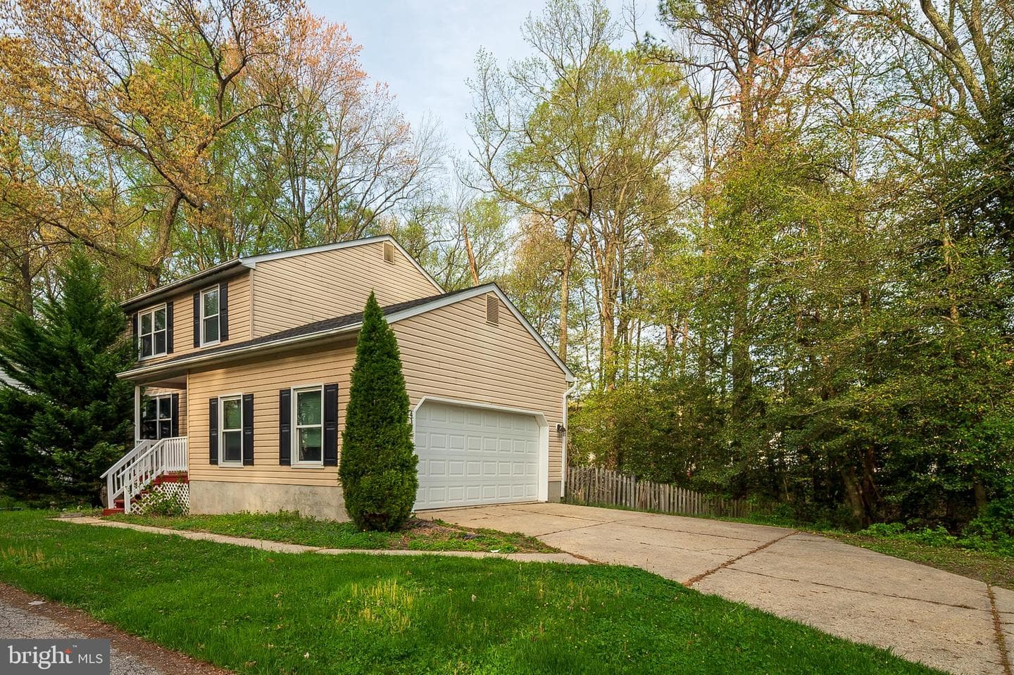 418 Howard Manor Drive photo 3