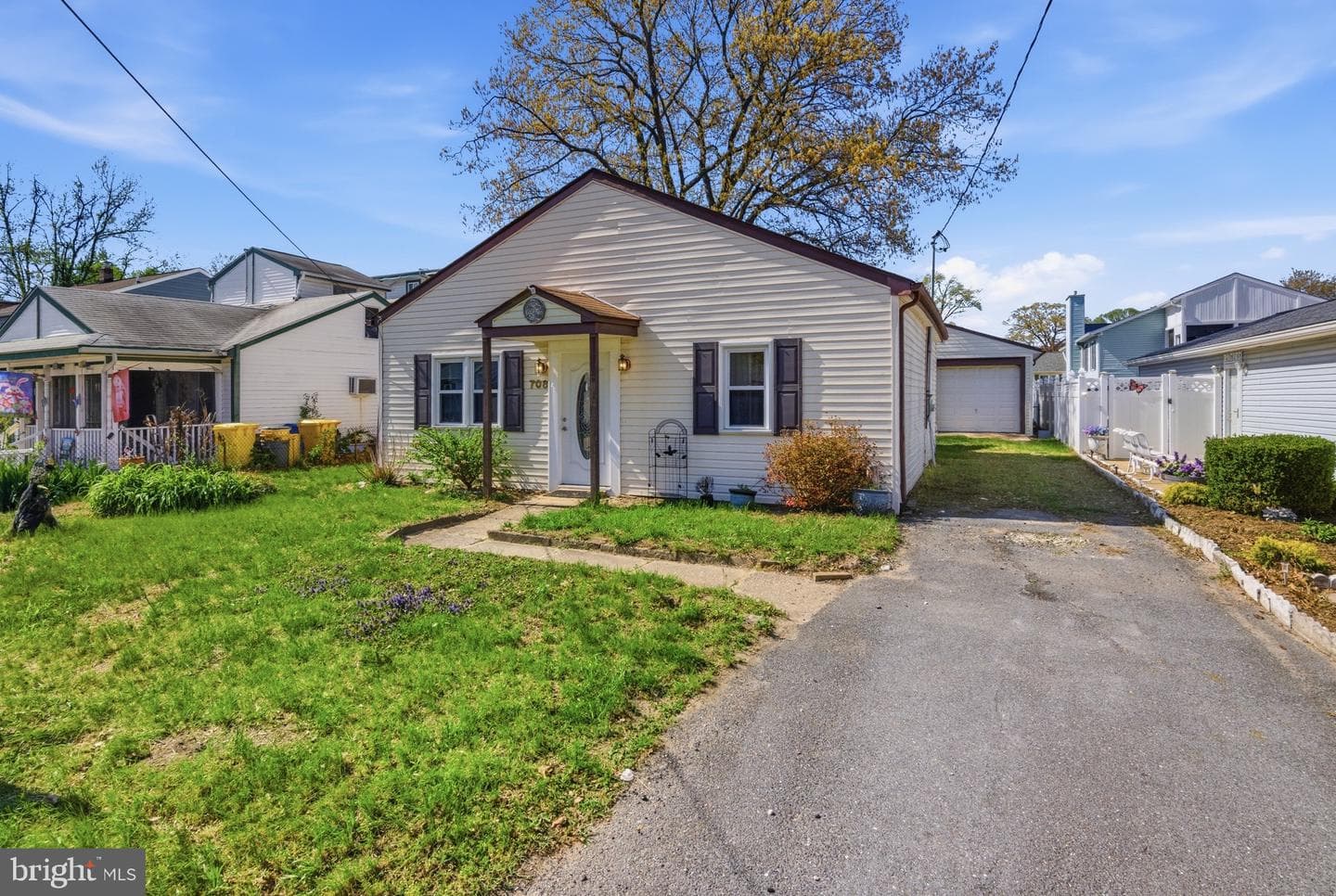 708 213th Street photo 2