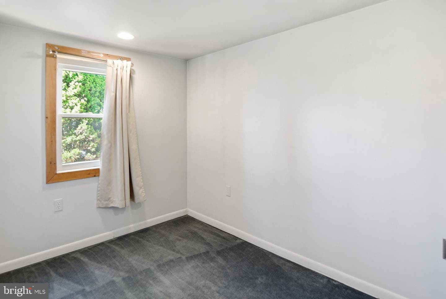 708 213th Street photo 8