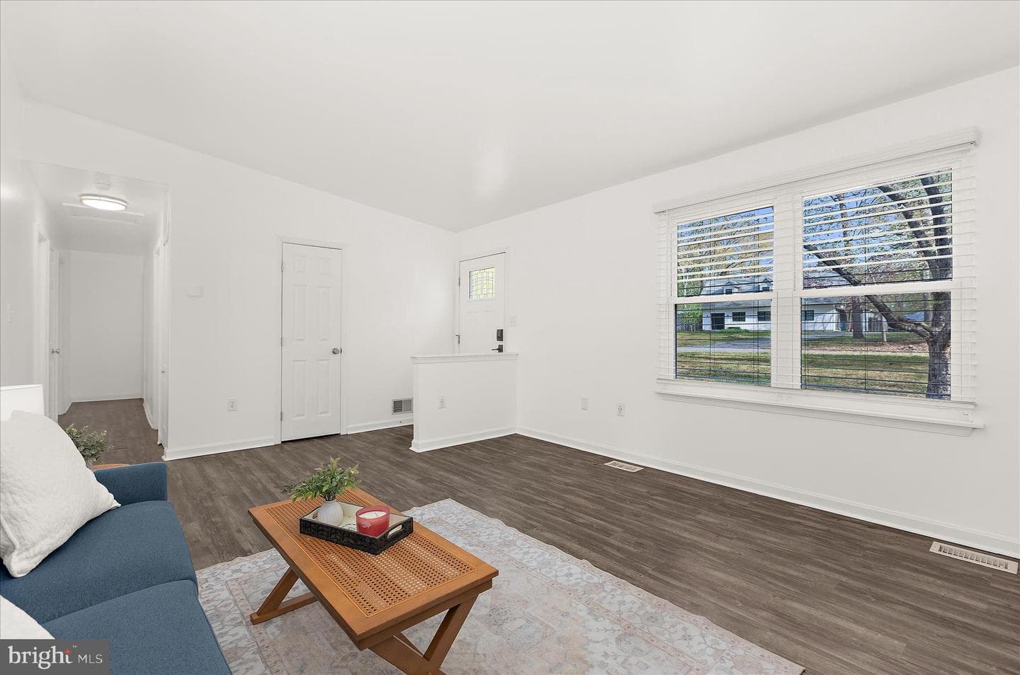 307 Riverdale Road photo 13