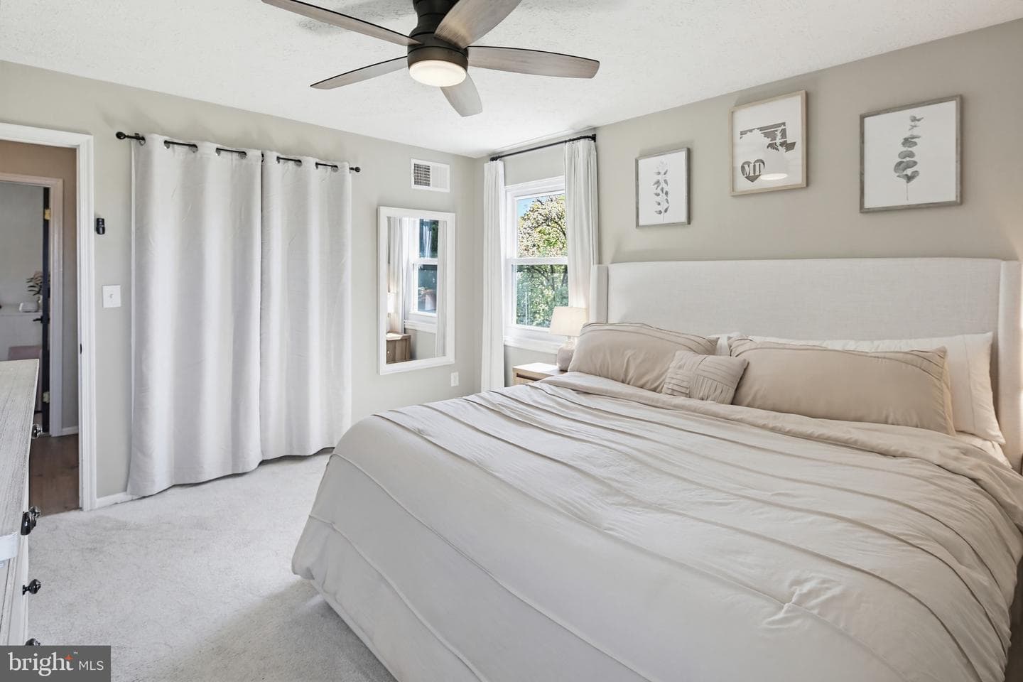 952 Seahorse Court photo 26