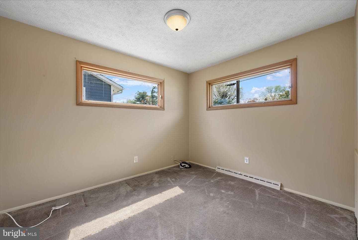 1015 Phillip Drive photo 20