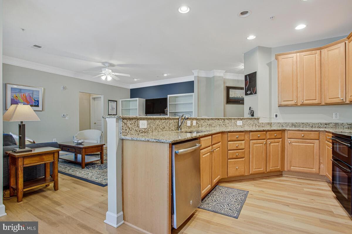 1505 Broadneck Place #203 photo 10