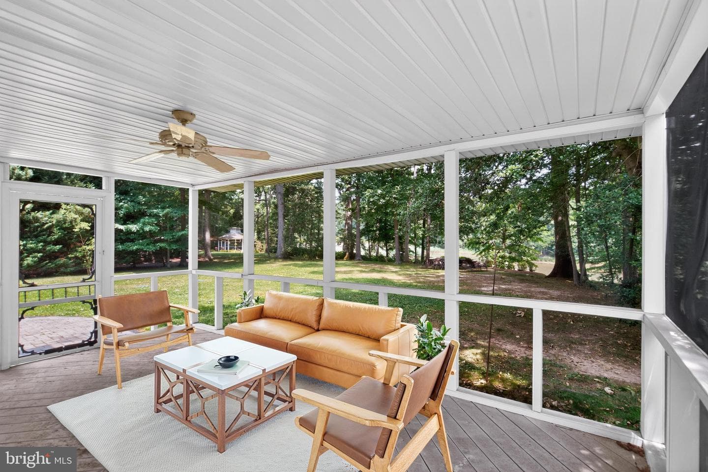 700 N Holly Drive photo 32