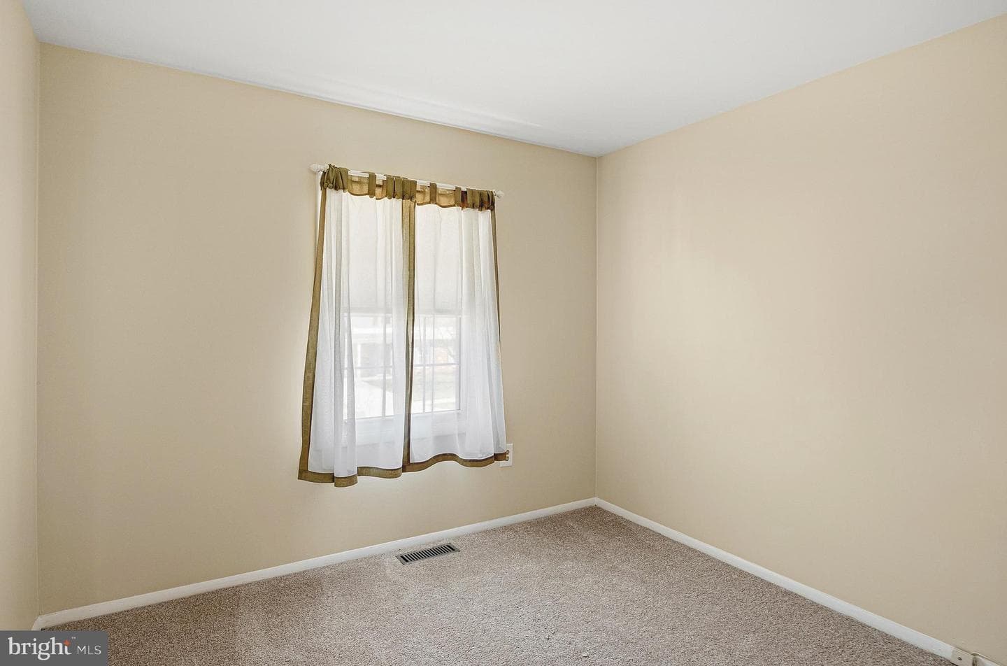 982 Fall Circle Way photo 17