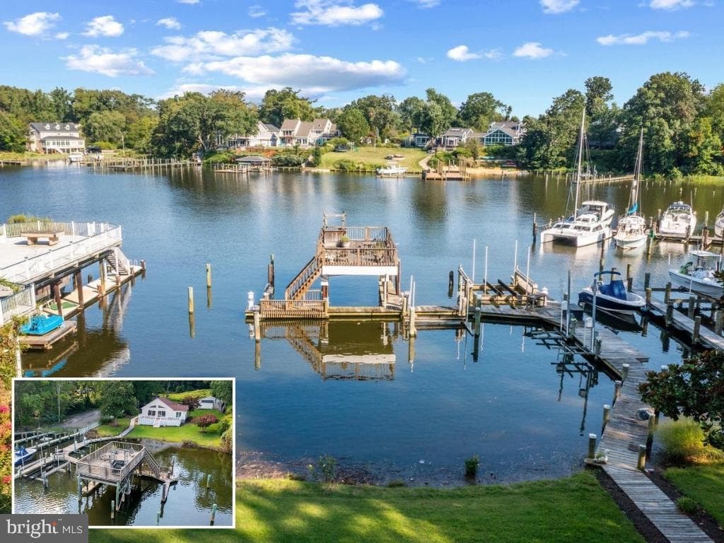 25 Leeland Road, Edgewater