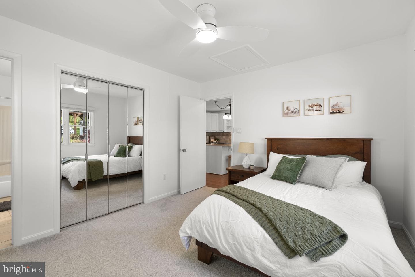 25 Leeland Road photo 21