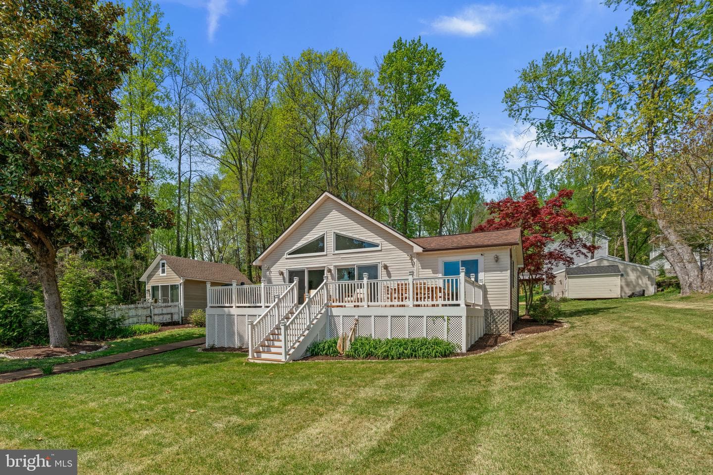 25 Leeland Road photo 44