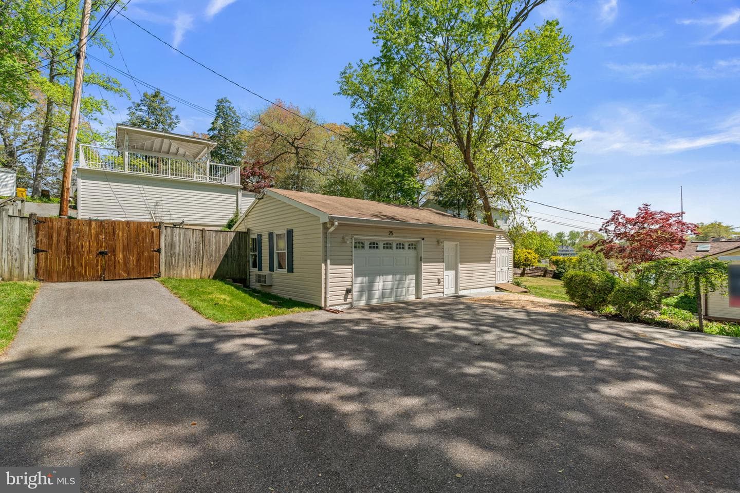 25 Leeland Road photo 45