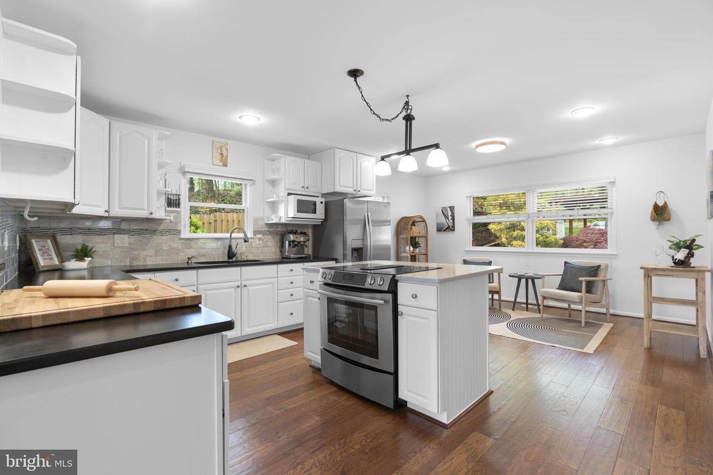 25 Leeland Road photo 7